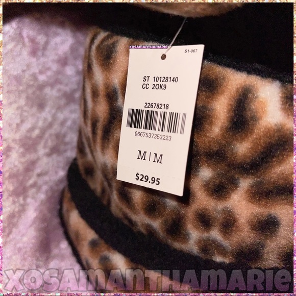 VS PINK Rare Leopard Booties - Picture 9 of 14